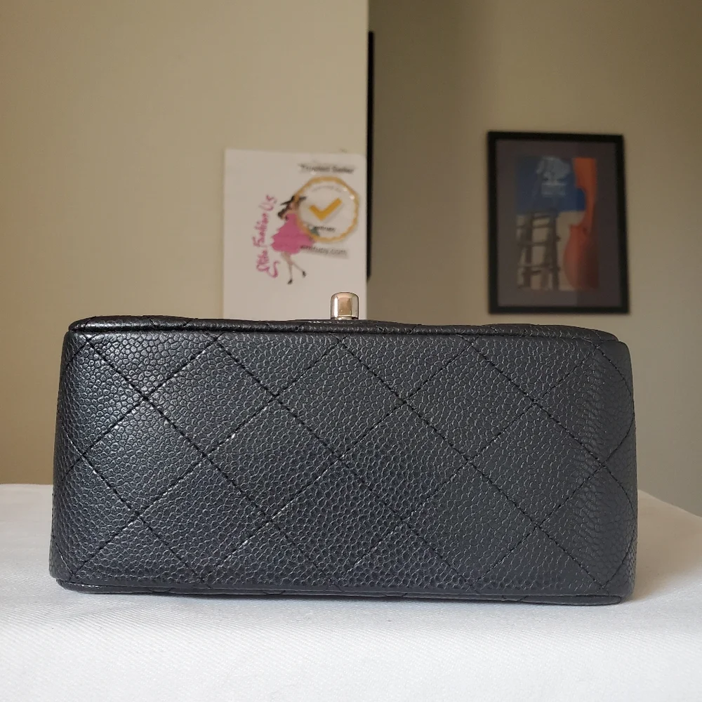 Chanel Black Quilted Leather Bag - Picture 11 of 15
